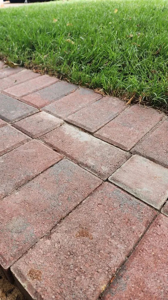 Affordable outdoor landscaping in Antioch, CA by Ramirez Brothers Lanscaping