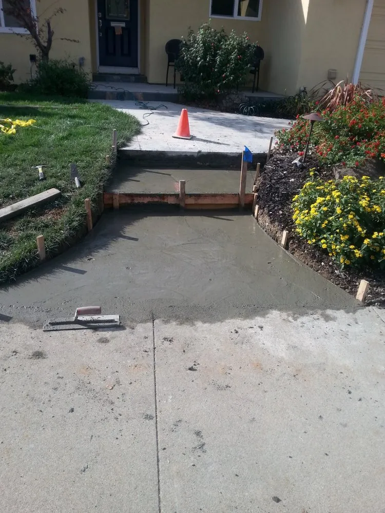 Reliable yard maintenance experts serving Antioch, CA - Ramirez Brothers Lanscaping