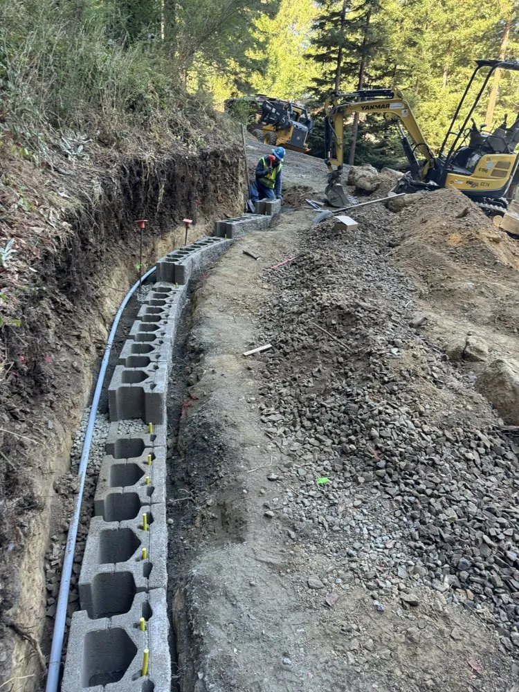 Professional garden landscaping in Antioch, CA by Ramirez Brothers Lanscaping