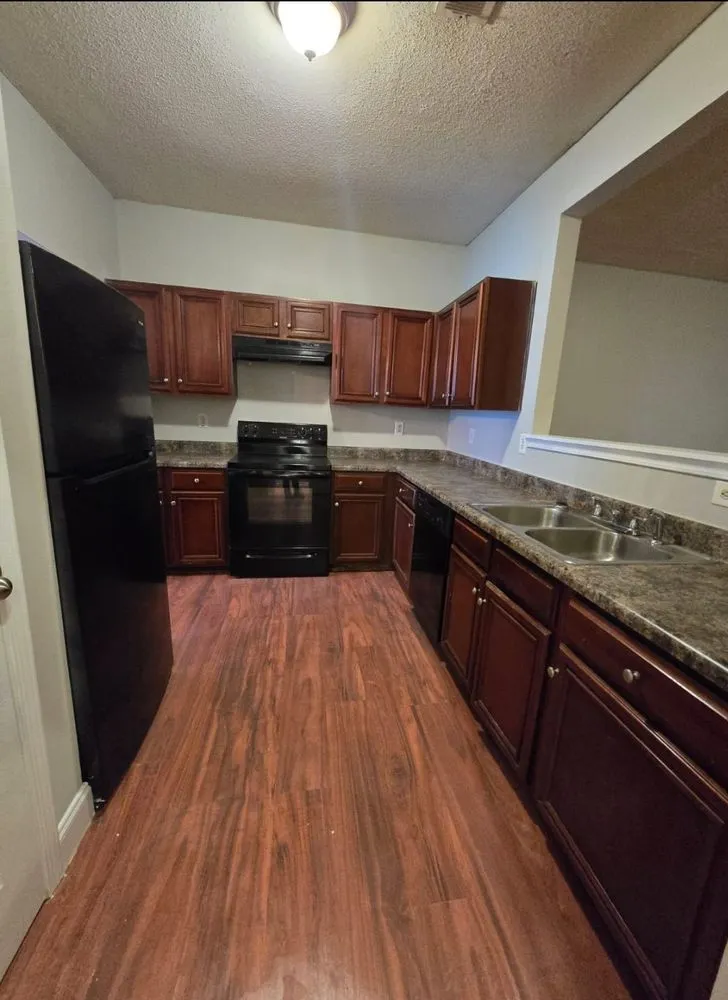 Professional lawn mowing service for beautiful yards across Lawrenceville, GA - Ramirez Cleaning and landscaping