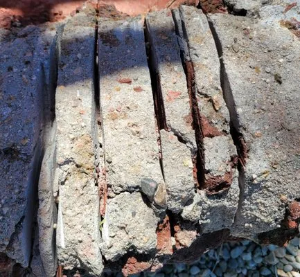 Ramirez construction and Landscaping Logo