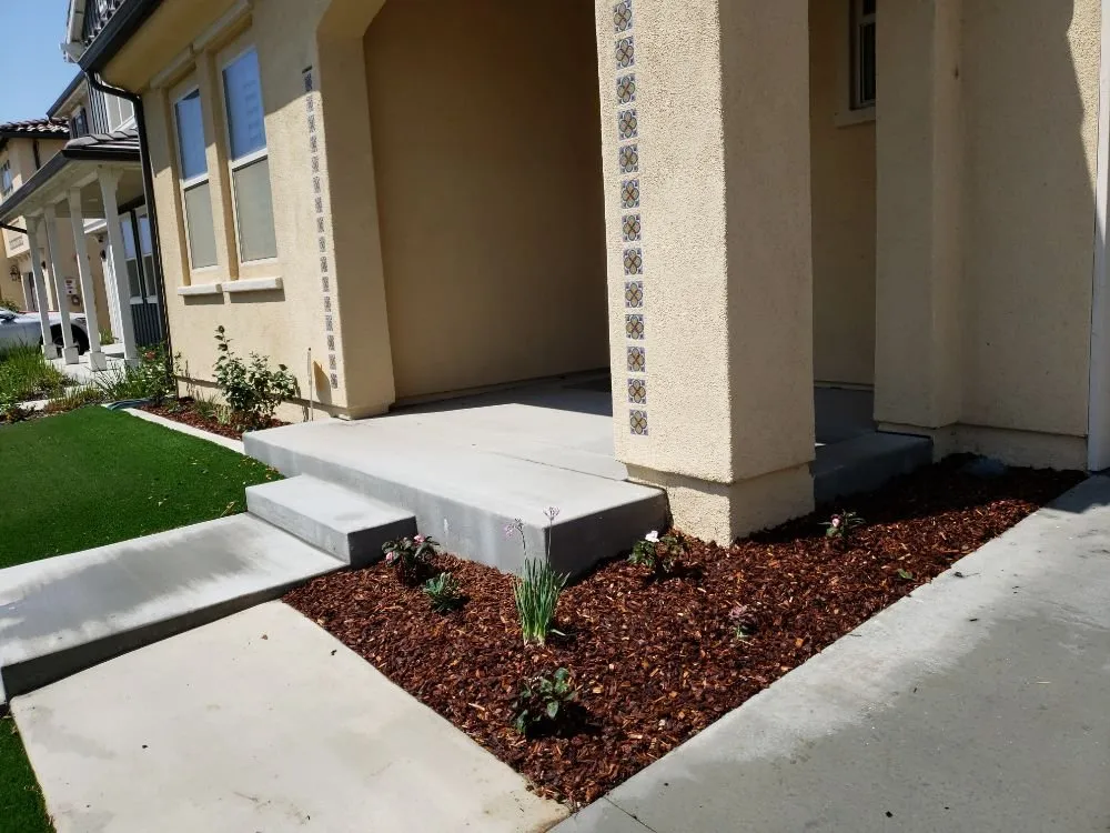 Custom residential landscaping in Ontario, CA by Ramirez Gardening Services