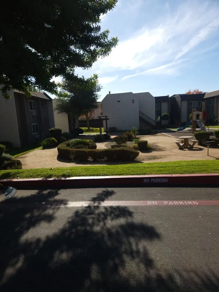 Reliable residential landscaping in Ontario, CA - Ramirez Gardening Services