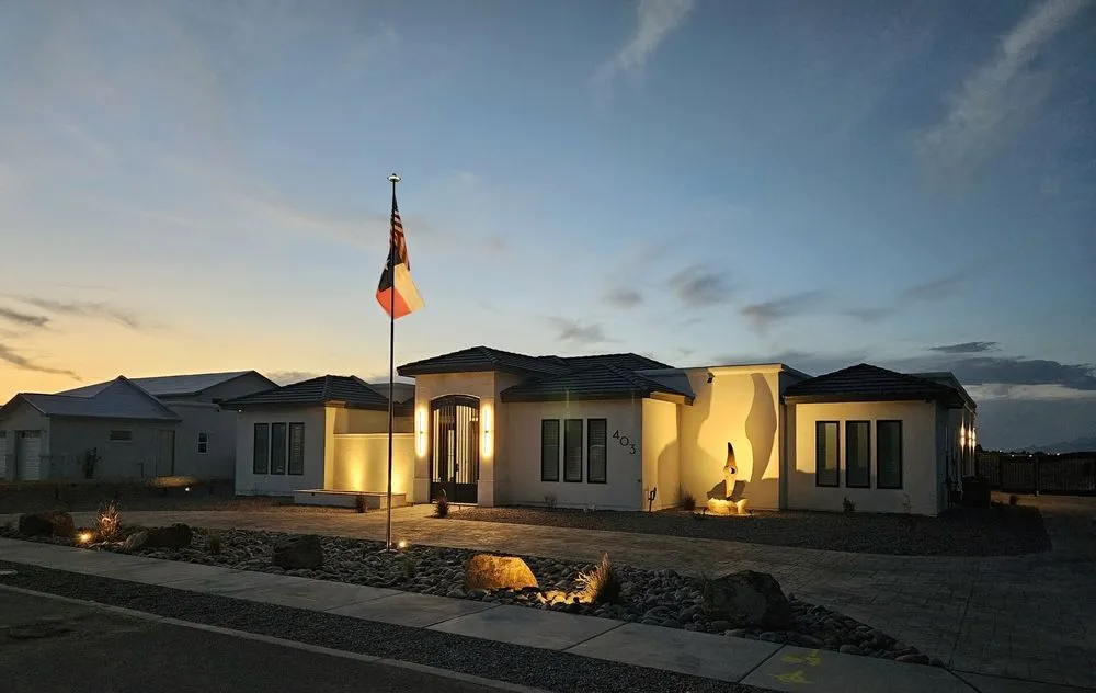 Professional yard maintenance in El Paso, TX by Ramirez Landscape & Maintenance