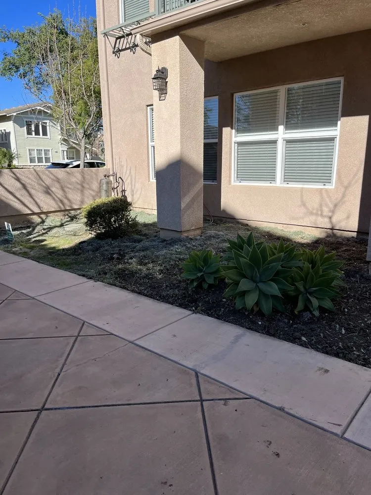 Trusted outdoor landscaping experts serving Oxnard, CA - Ramirez Landscape