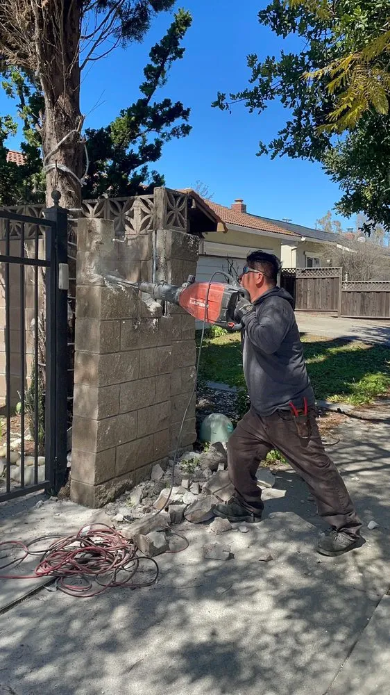 Professional yard maintenance experts serving San Jose, CA - Ramirez Landscape