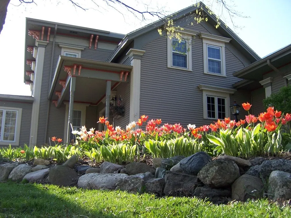 Local lawn mowing service in Modesto, CA - Ramirez Landscaping & Maintenance Service