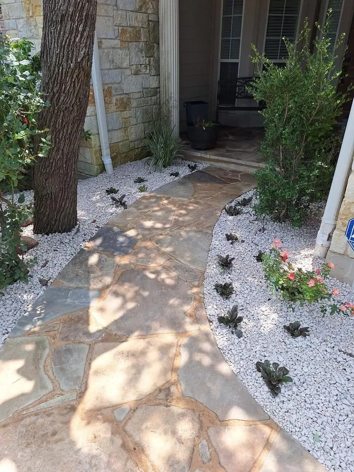 Top-rated lawn care service in Alice, TX - Ramirez Landscaping & More