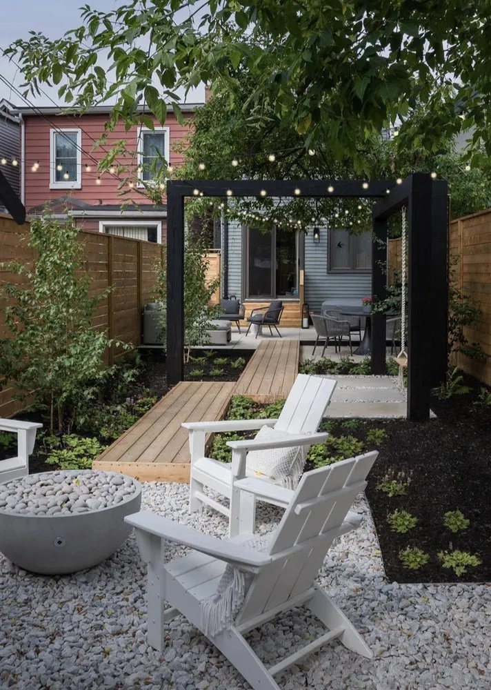 Affordable lawn care service experts serving Arlington Heights, IL - Ramirez Landscaping