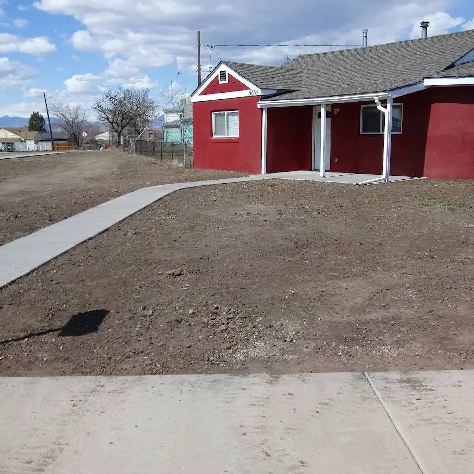 Top-rated landscape installation in Aurora, CO by Ramirez Landscaping