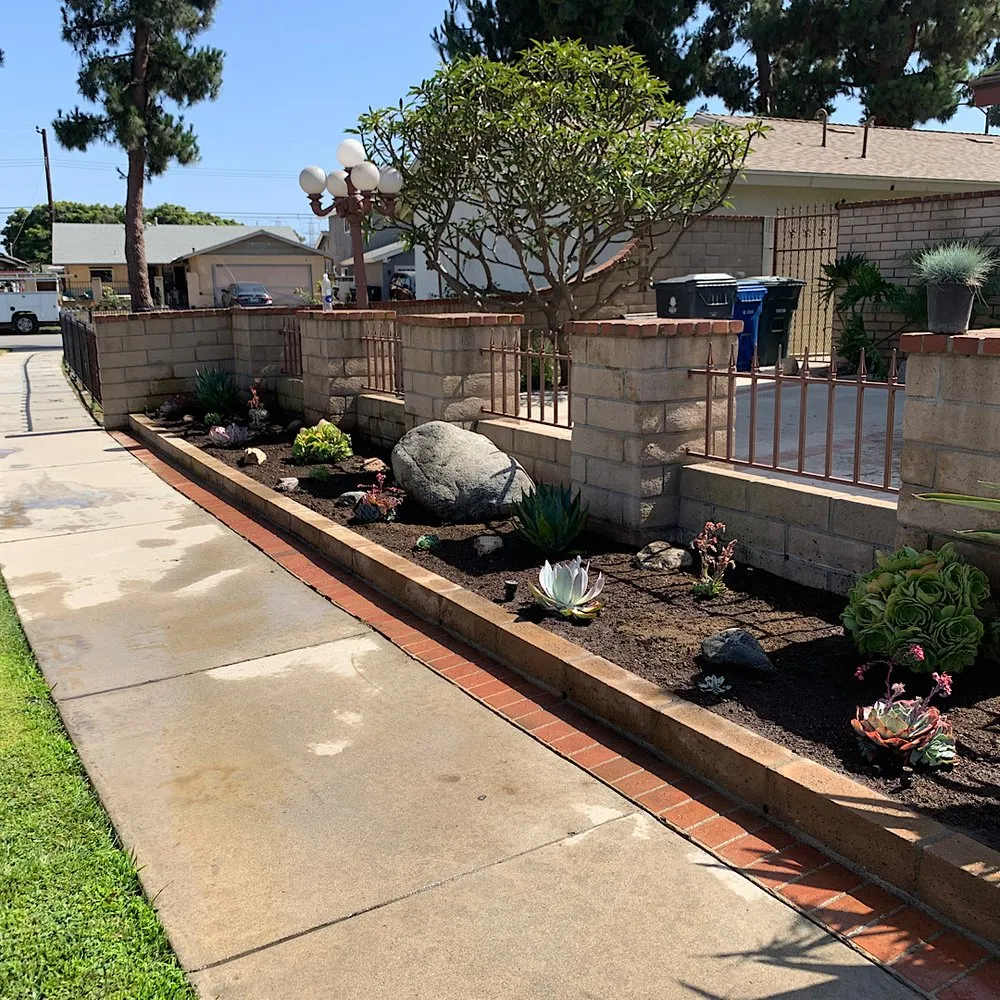 Expert yard maintenance experts serving Long Beach, CA - Ramirez Landscaping Design & Build