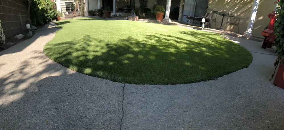 Local yard maintenance in Long Beach, CA by Ramirez Landscaping