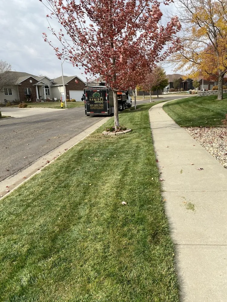 Professional lawn mowing service in Sioux Falls, SD by Ramirez landscaping