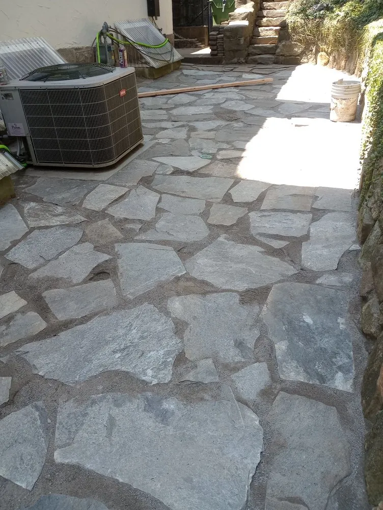 Professional landscaping services experts serving Weaverville, NC - Ramirez Landscaping