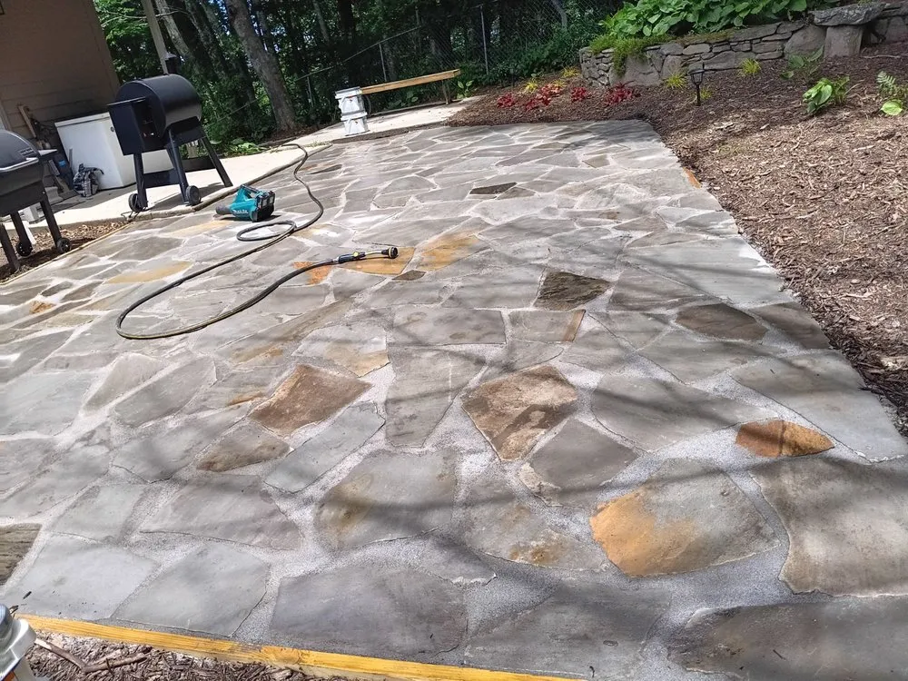 Local lawn care service for homes across Weaverville, NC - Ramirez Landscaping