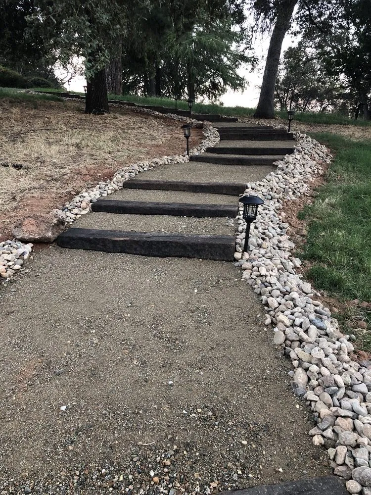 Top-rated yard maintenance experts serving Lincoln, CA - Ramirez Lawns