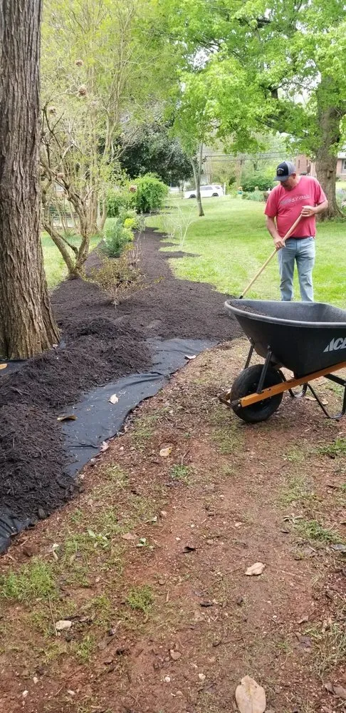 Expert landscaping services experts serving Hillsborough, NC - Ramirez Martinez Landscaping