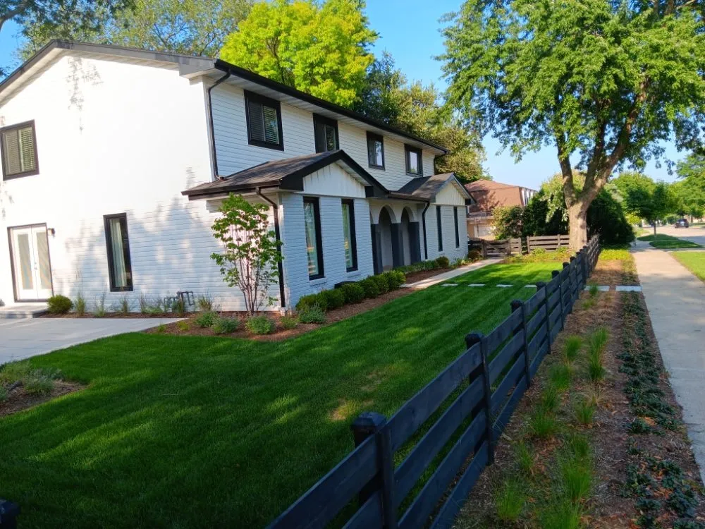 Professional landscaping services in Elmwood Park, IL - Ramirez Mowing & Garden