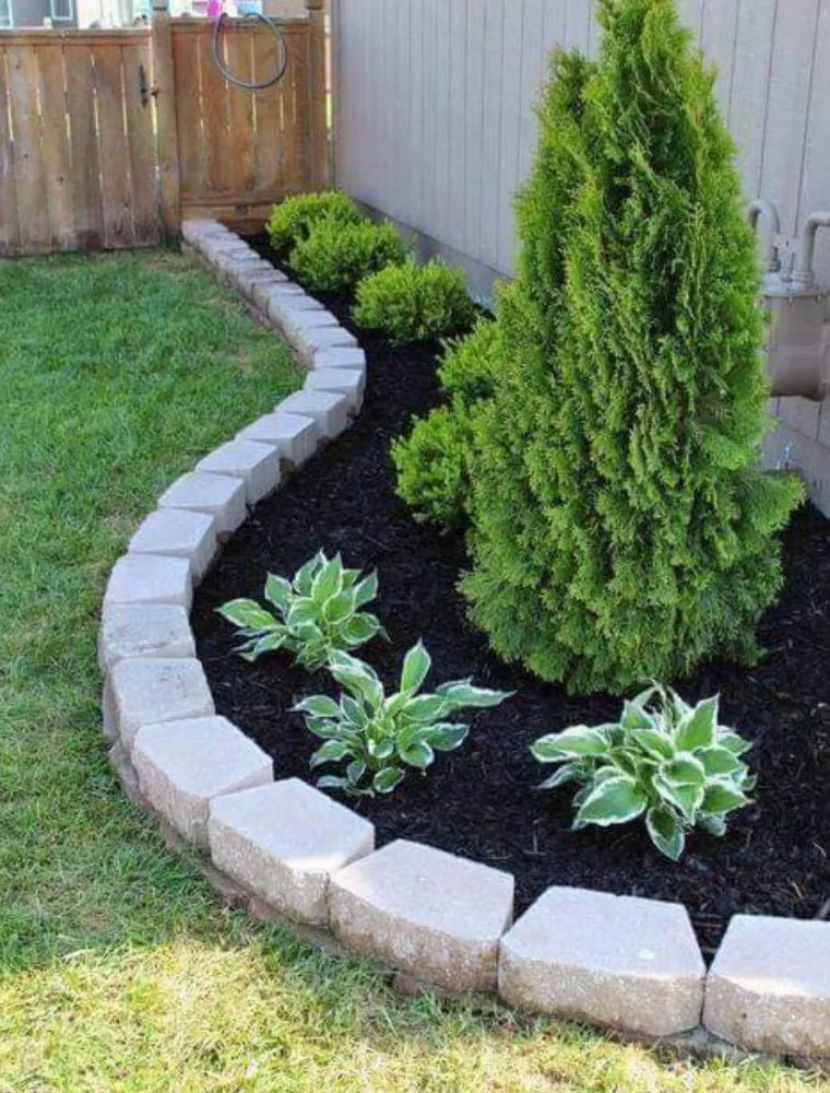 Trusted yard maintenance for homes in Roanoke Rapids, NC by Ramirez