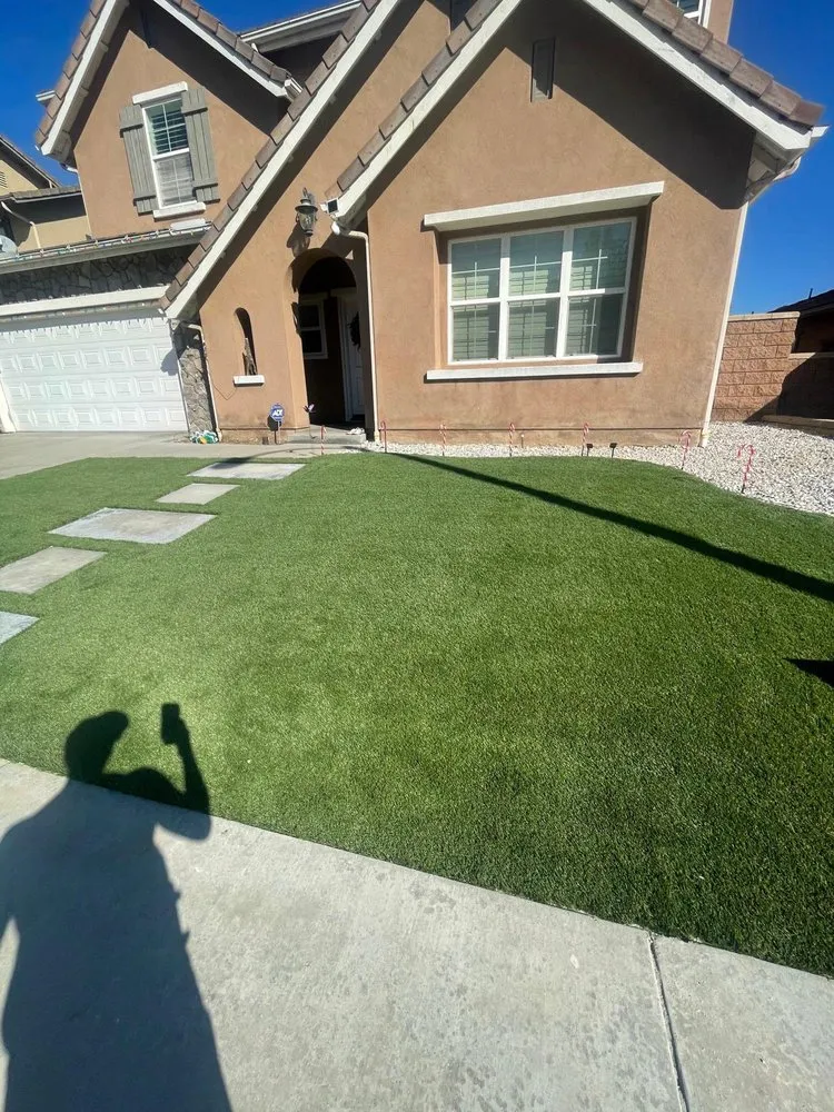 Reliable yard cleanup service for homes in Ontario, CA by Ramirez Tree Service