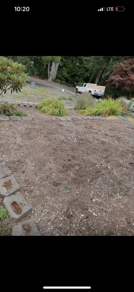Local landscape installation in Bremerton, WA - Ramiro Matías Lorenzo Landscaping