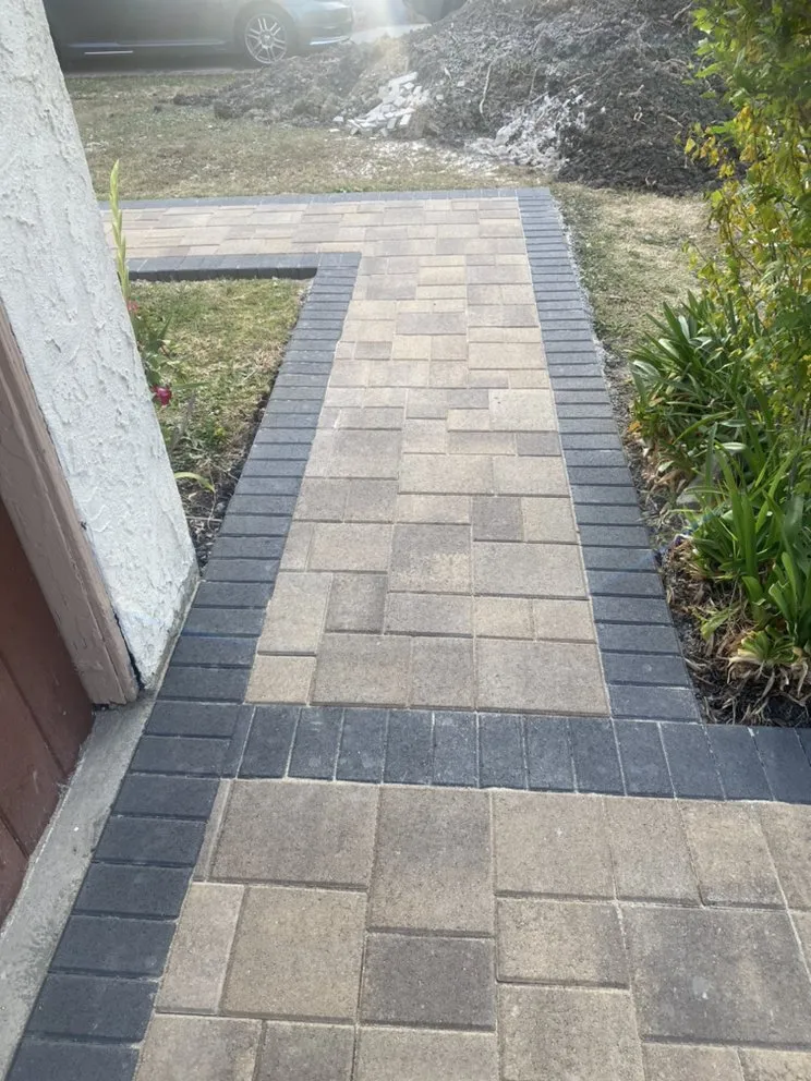 Custom landscaping services experts serving Los Angeles, CA - Ramiro Nunez Landscaping & Maintenance