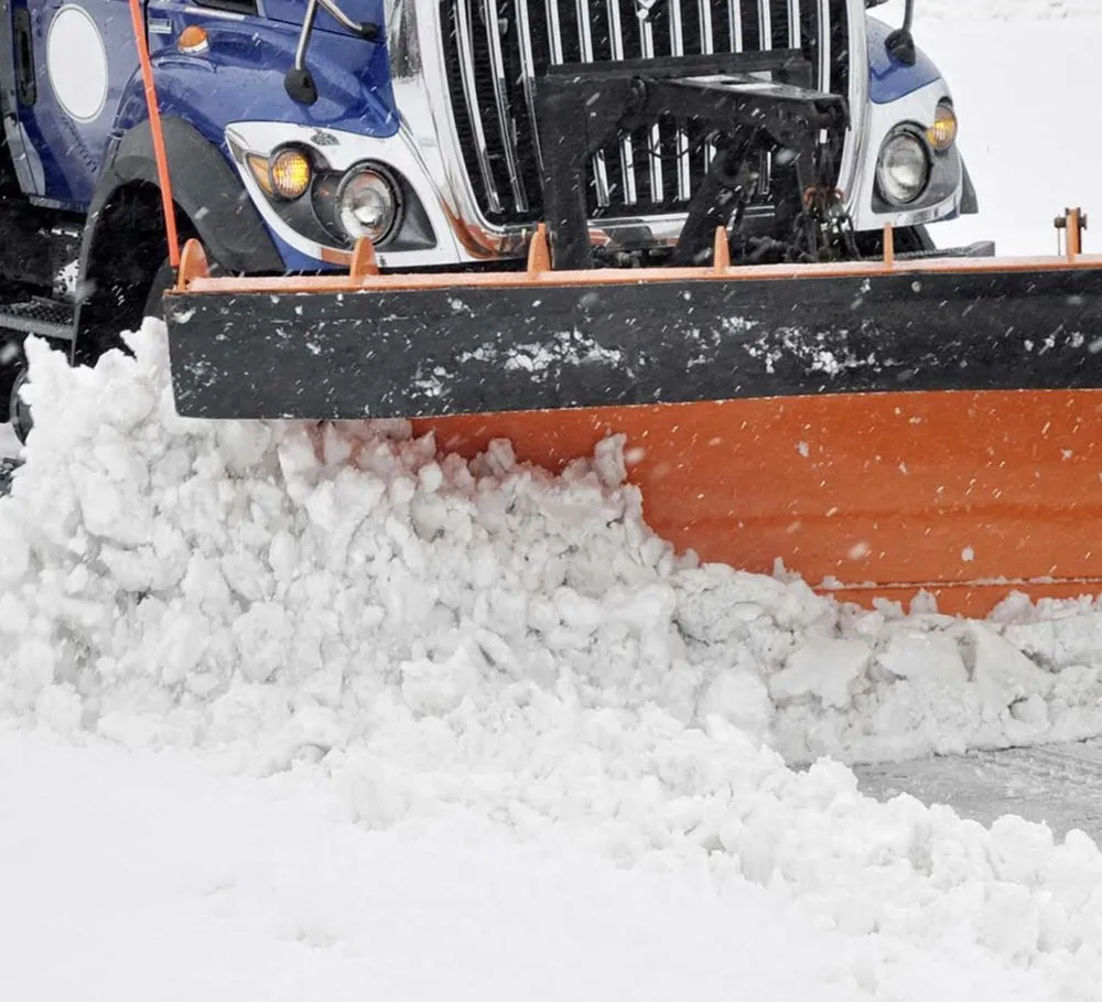 Local yard maintenance for beautiful yards across Commerce City, CO - Ramiz Landscaping
