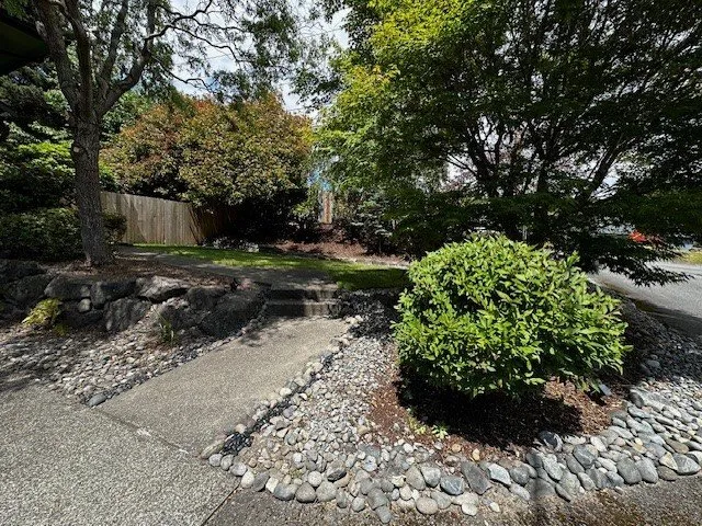 Trusted residential landscaping experts serving Auburn, WA - Ramon’s Landscaping