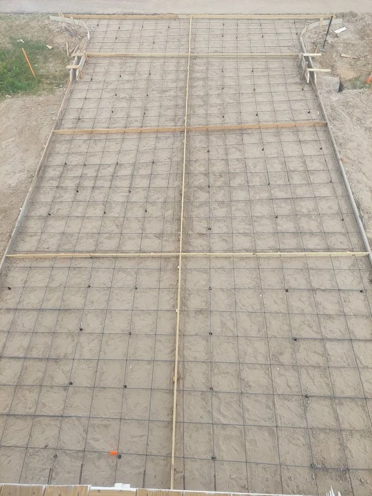 Affordable lawn mowing service for beautiful yards across Houston, TX - Ramos Landscaping & Construction