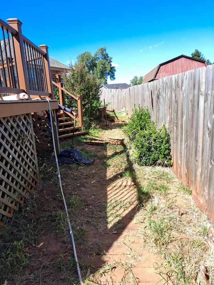 Professional yard cleanup service in Oklahoma City, OK by Ramos Landscaping & Tree Service