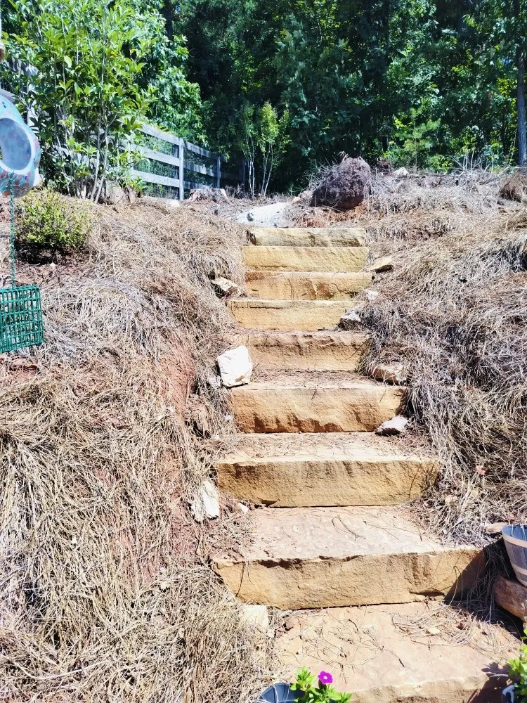 Custom garden landscaping experts serving Canton, GA - Ramos Landscaping And Retaining Wall