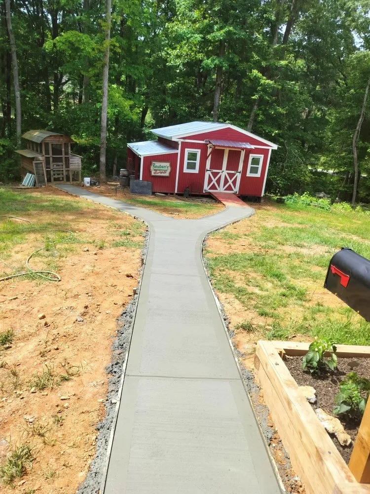 Local outdoor landscaping experts serving Canton, GA - Ramos Landscaping And Retaining Wall