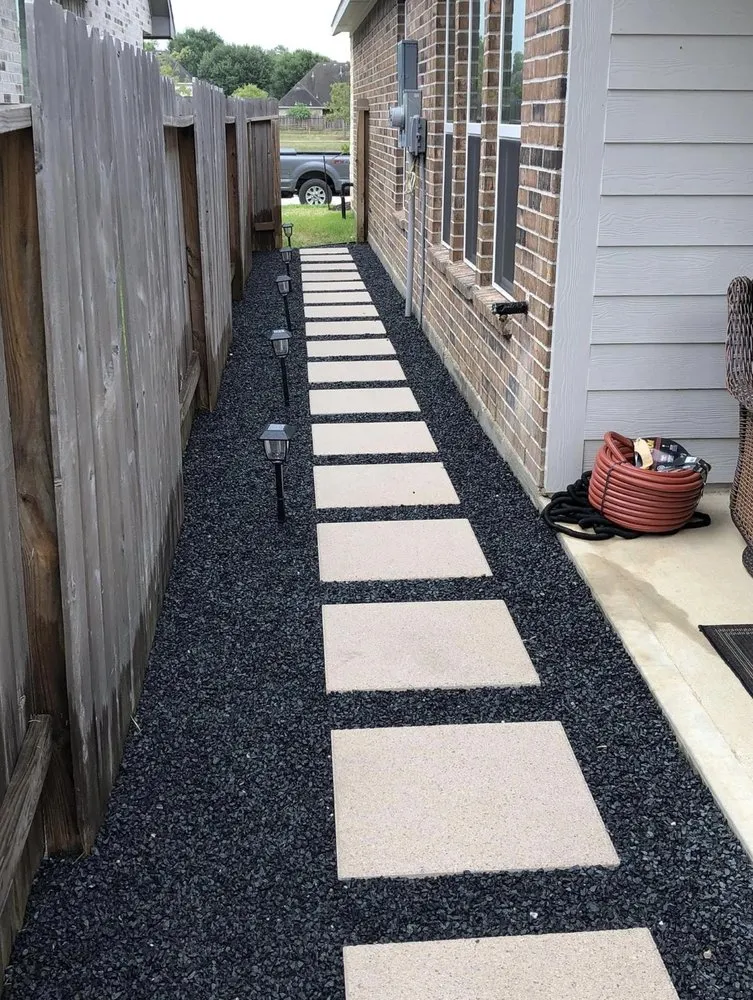 Local yard cleanup service in Houston, TX - Ramos Landscaping