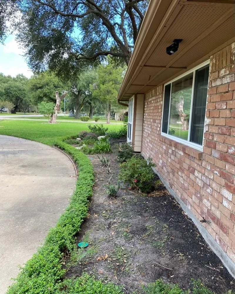 Top-rated garden landscaping experts serving Houston, TX - Ramos Landscaping