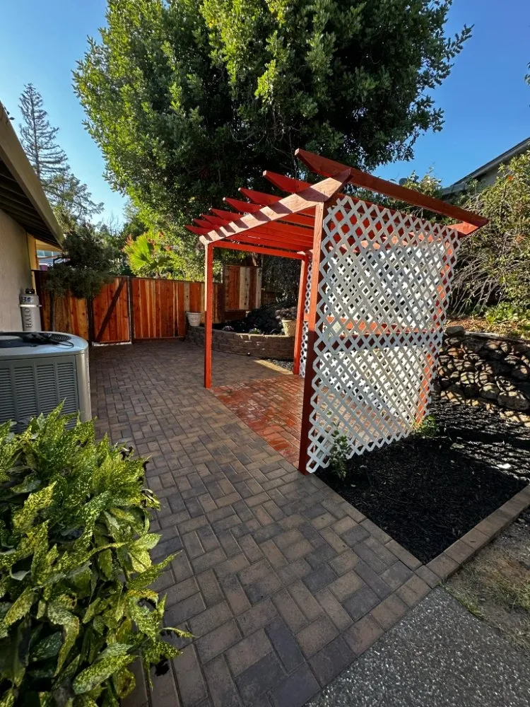 Reliable yard cleanup service in San Leandro, CA by Ramos Landscaping