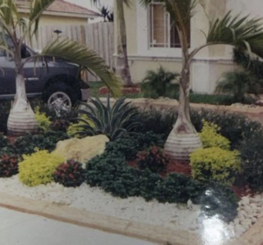 Local lawn mowing service in Miami Gardens, FL by Ramos Landscaping Services