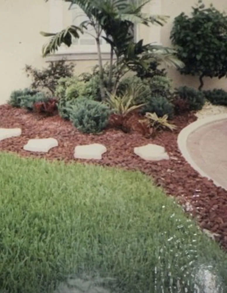 Local yard maintenance in Miami Gardens, FL - Ramos Landscaping Services