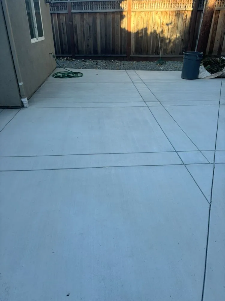 Affordable lawn mowing service for beautiful yards across Sunnyvale, CA - Ramos Landscaping