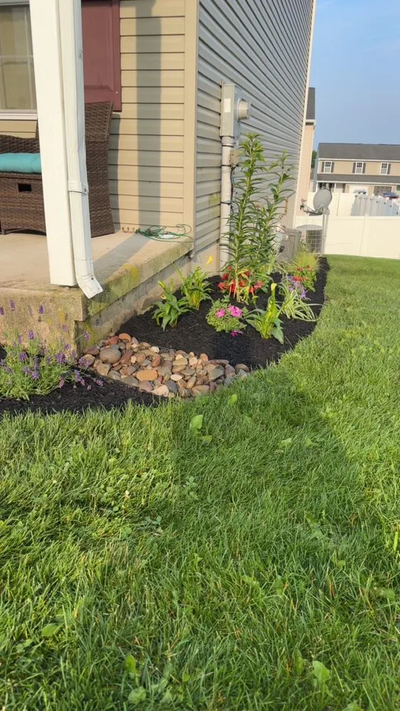 Local garden landscaping experts serving Fleetwood, PA - Ramos Lawn & Landscape