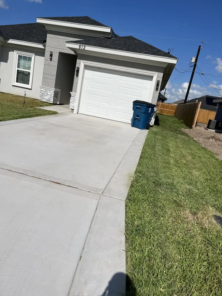 Professional landscape installation in Edinburg, TX - Ramos Lawn Services