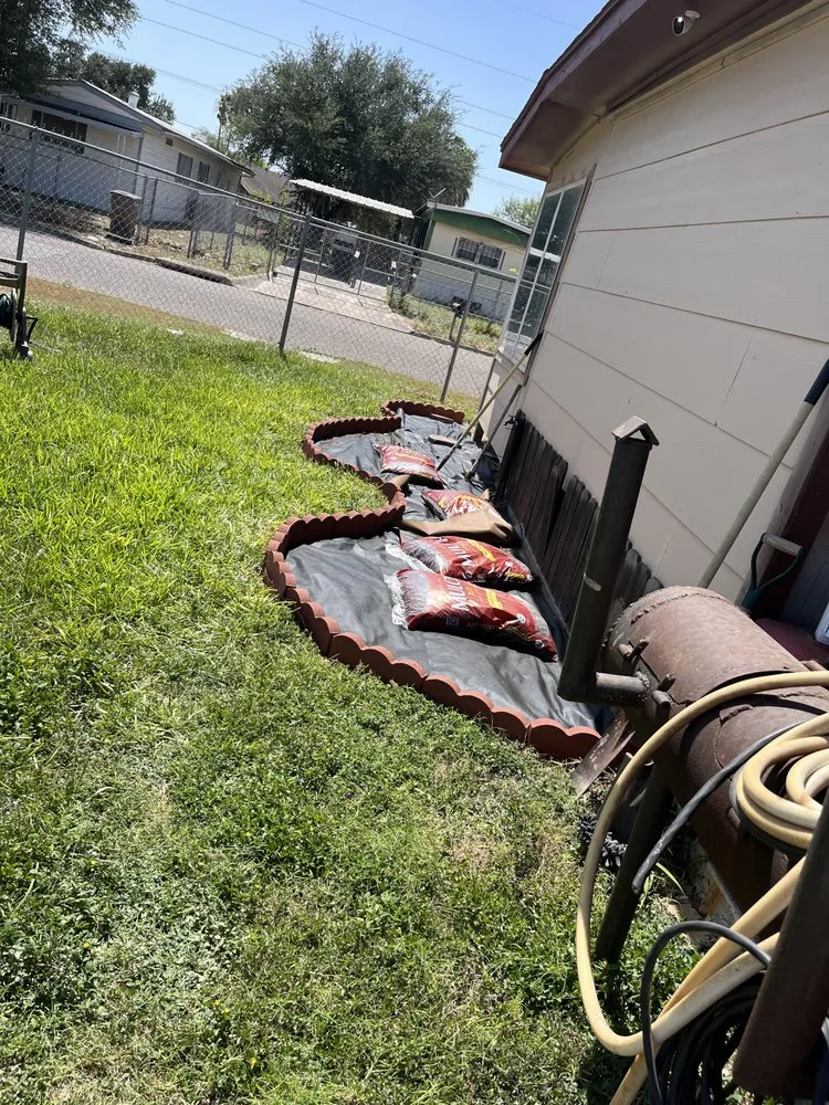 Affordable yard maintenance for homes across Edinburg, TX - Ramos Lawn Services