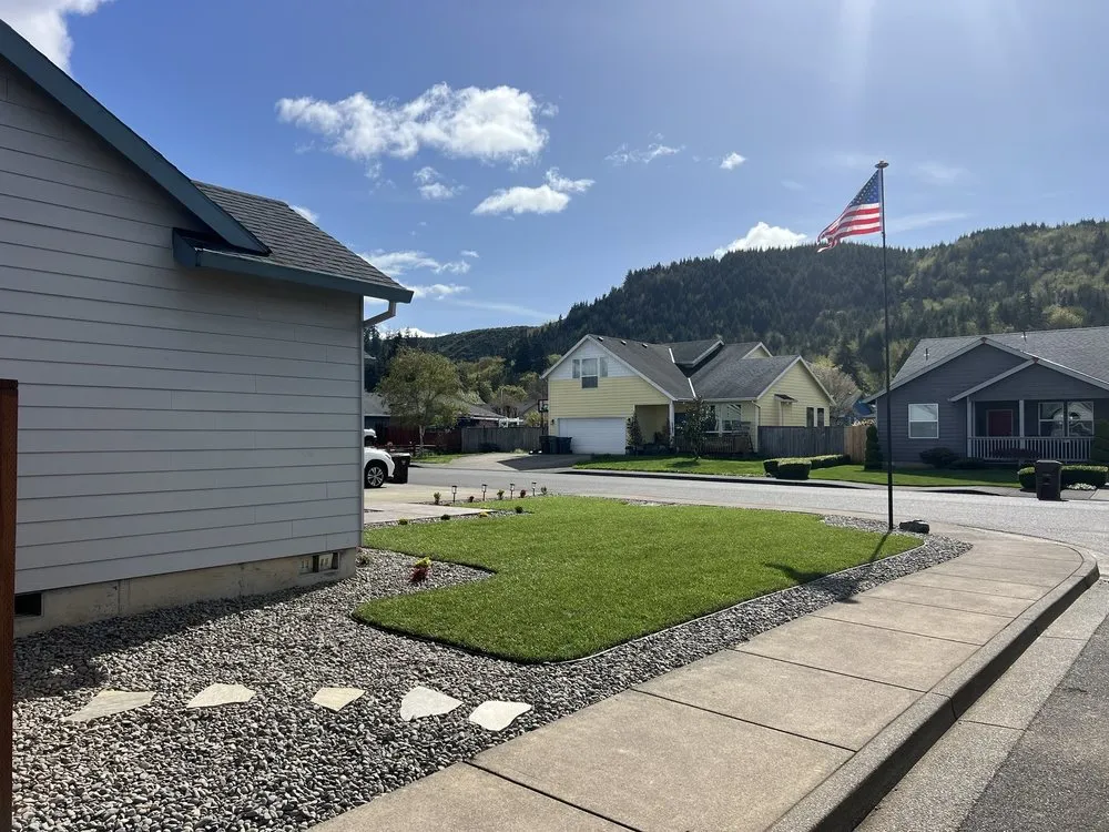 Reliable garden landscaping in Warren, OR by Ramos Yard Maintenance