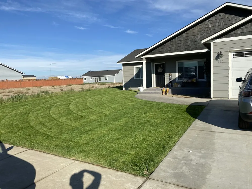 Top-rated landscape installation in Rock Island, WA by Ramos Yard Service’s