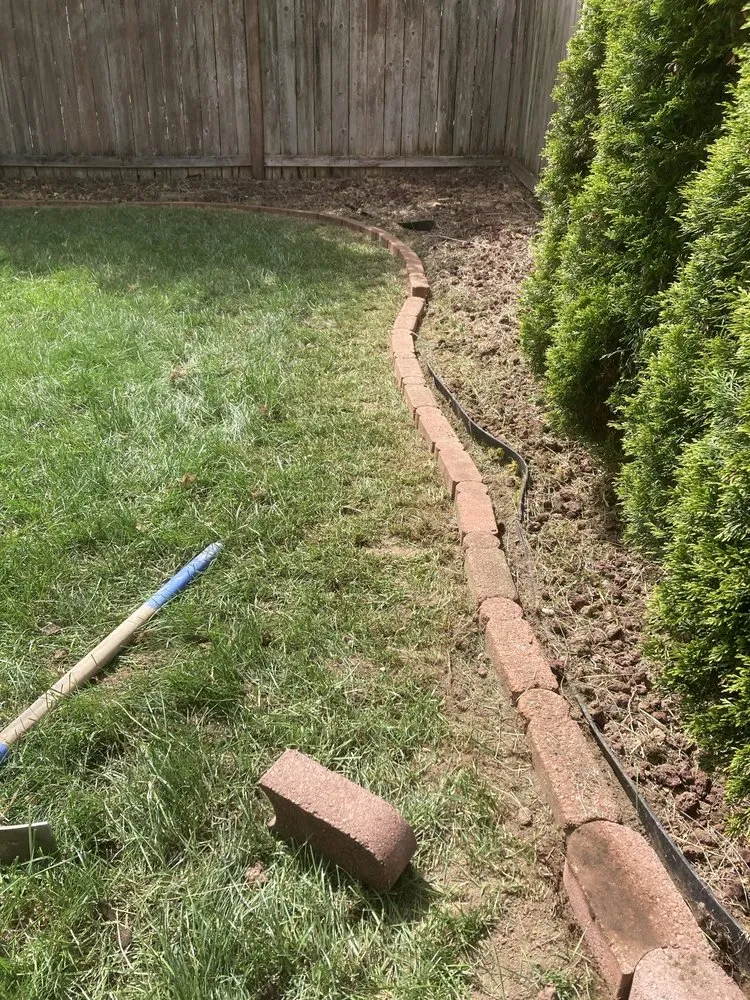 Professional garden landscaping in Shelton, WA by Ramírez Landscaping