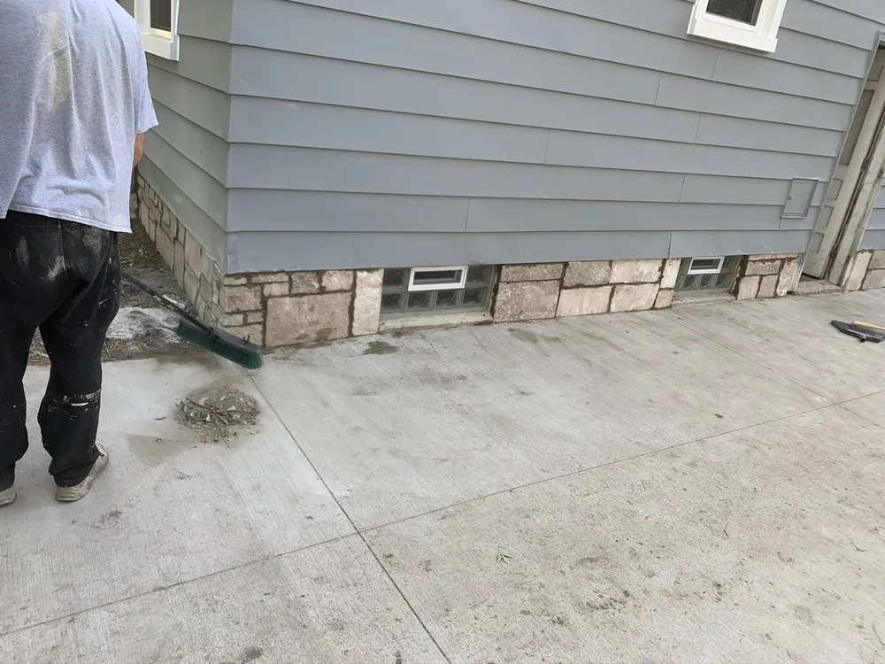 Custom outdoor landscaping in Sterling Heights, MI - Ramsey & Sons