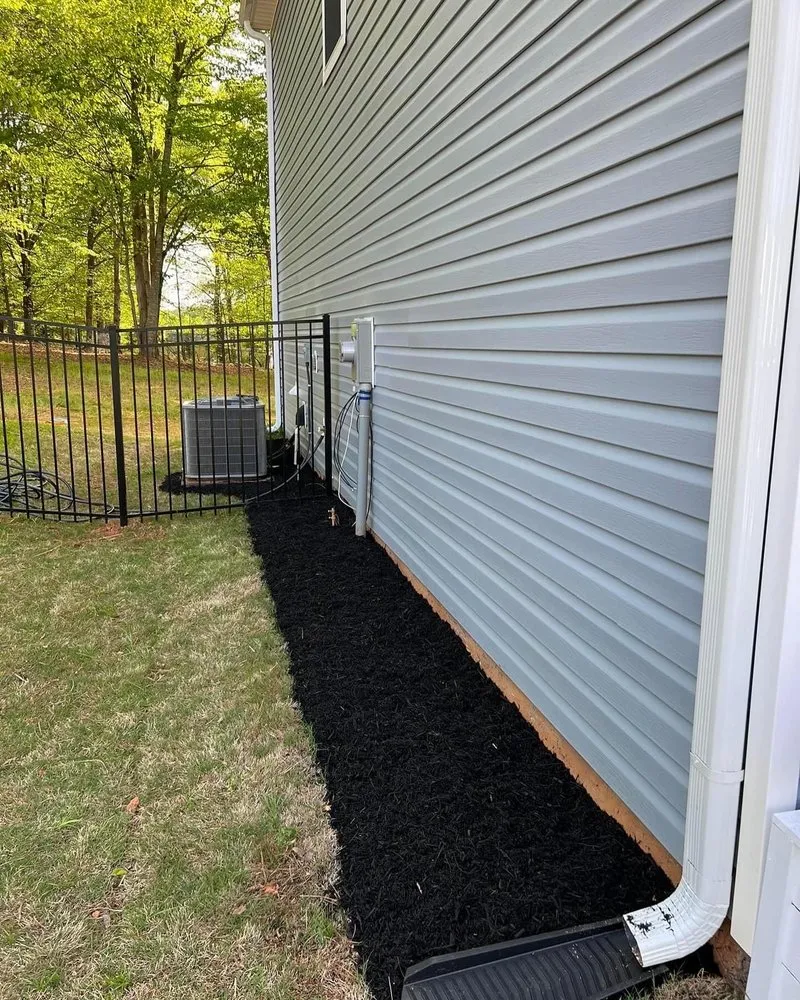 Expert yard maintenance in Greenville, SC - Ramsey Lawn Care Services