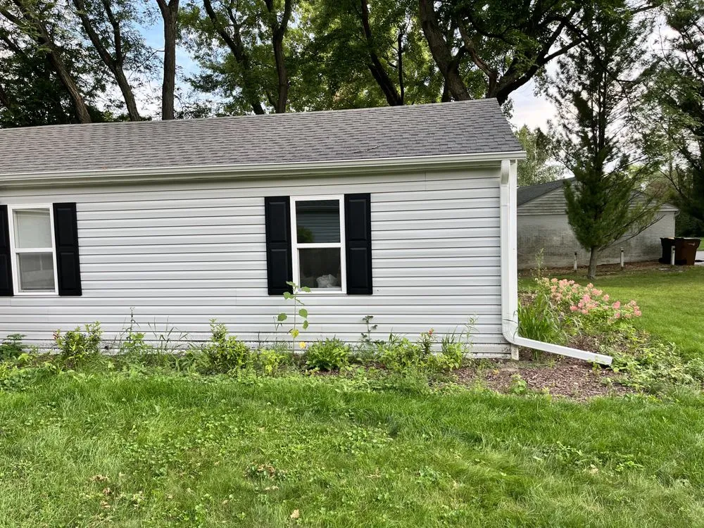 Top-rated landscape installation in Milwaukee, WI - Ramsey Merger