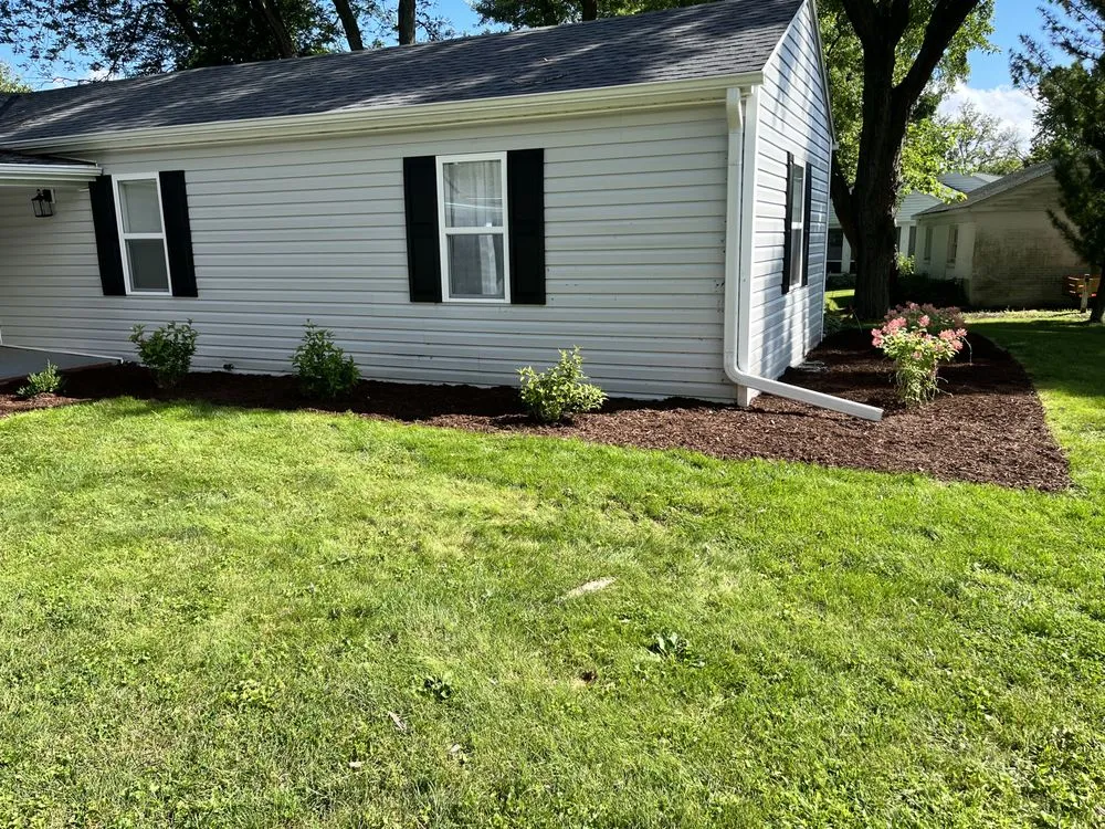 Trusted yard maintenance in Milwaukee, WI - Ramsey Merger