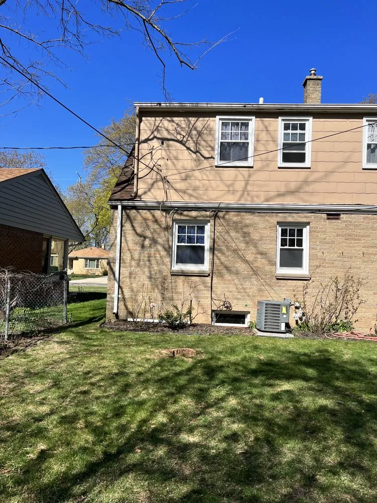 Top-rated yard maintenance for year-round maintenance across Milwaukee, WI - Ramsey Merger