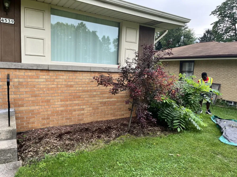 Custom landscape design experts serving Milwaukee, WI - Ramsey Merger